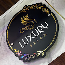 Custom illuminated food signage